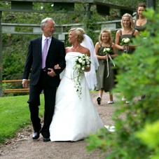 Brudpar fotograferat av Stens Foto