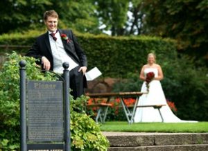 Brudpar fotograferat av Stens Foto